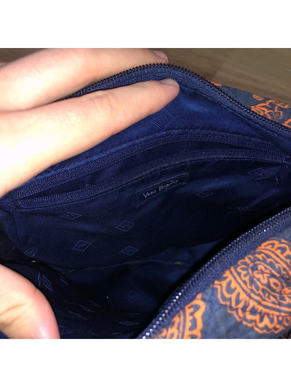 VERA BRADLEY UNIVERSITY OF VIRGINIA UVA CAVALIERS CROSSBODY BAG PURSE TRIPLE ZIP